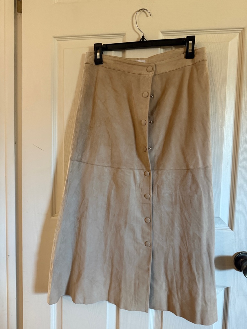 ecru Button-Front Midi A-Line Skirt in Light Beige